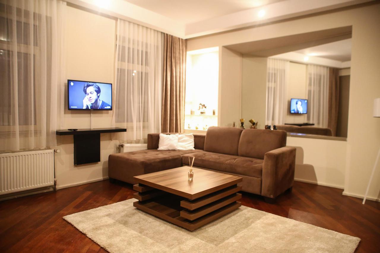 Pera City Suites Istanboel Buitenkant foto